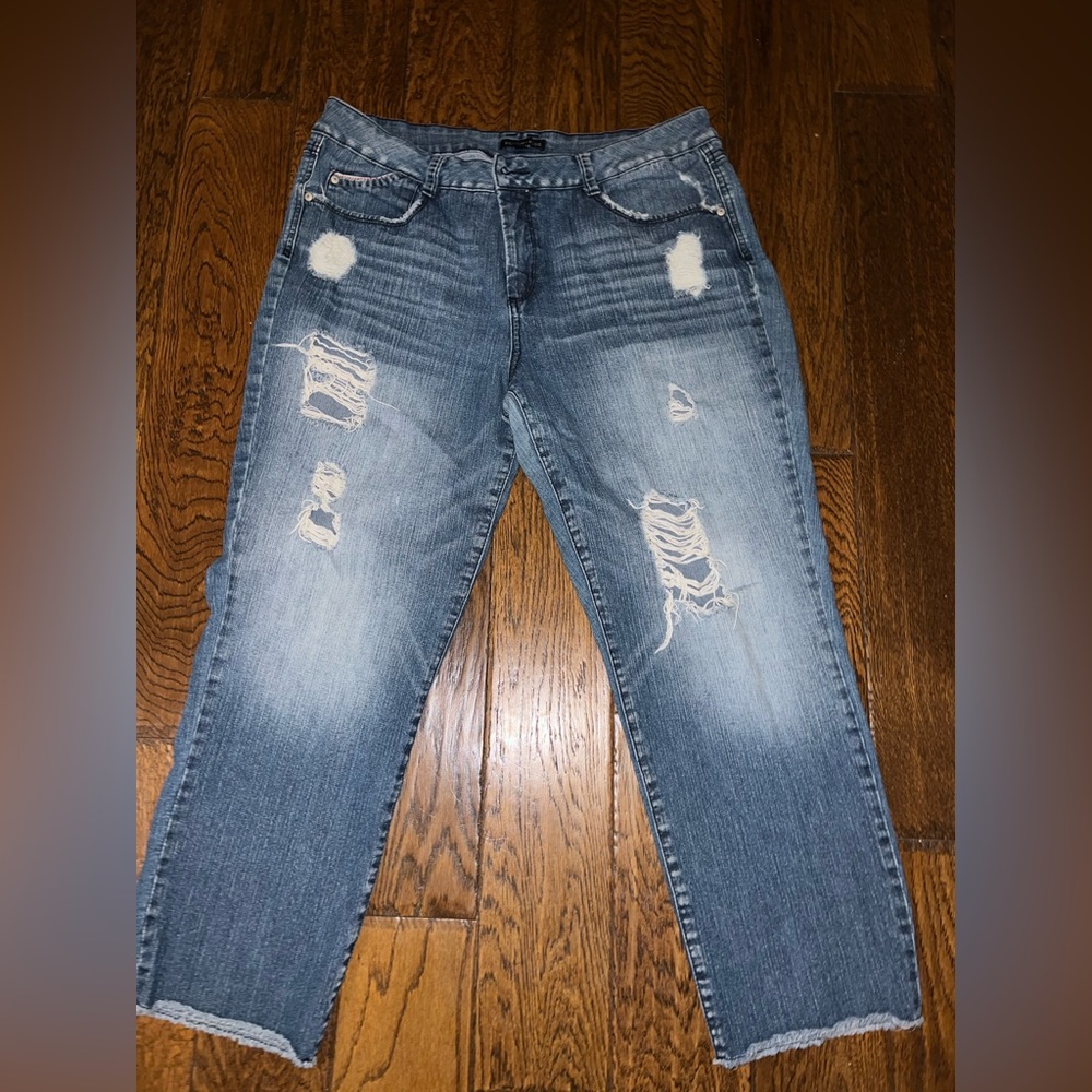 Signature studio, straight leg jeans, medium wash